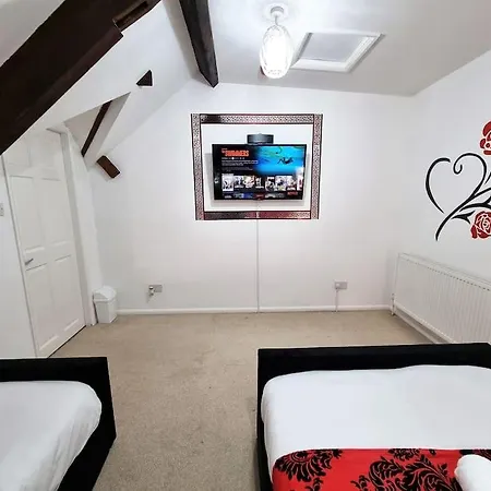 *f1*gh* Setup For Your Relaxed & Amazing + Free Parking + Free Fast Wifi * Apartmán